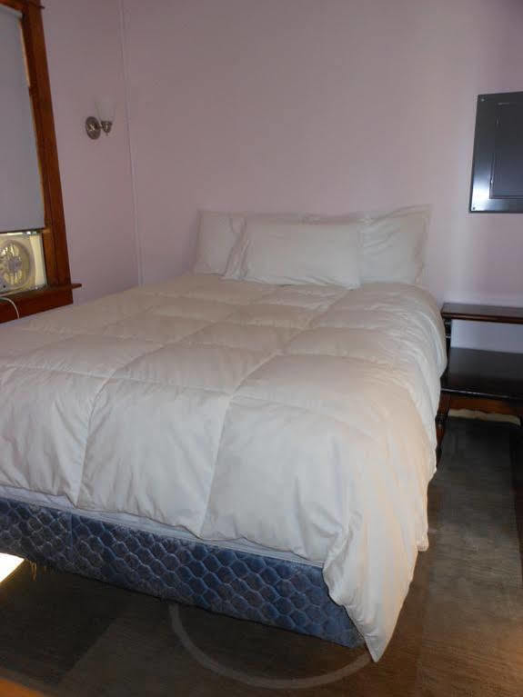Katahdin Cabins Hotel Millinocket ภายนอก รูปภาพ